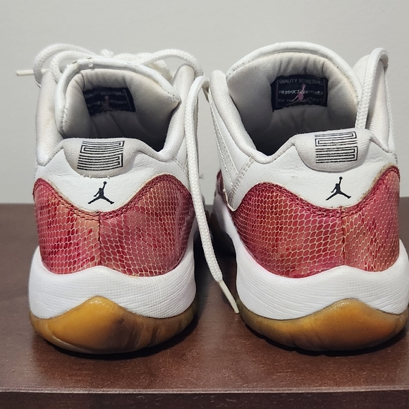 2001 Nike Air Jordan XI Pink Snakeskin - Picture 2 of 10